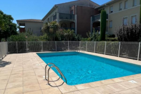 Nice 56 m with terracepool and 180 view, L'isle-Sur-La-Sorgue